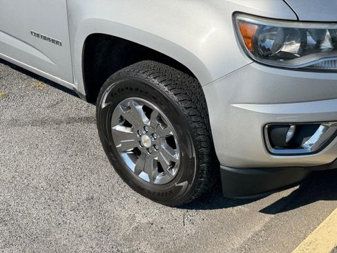Used 2017 Chevrolet Colorado LT w/ LT Convenience Package AWD/4WD image 10