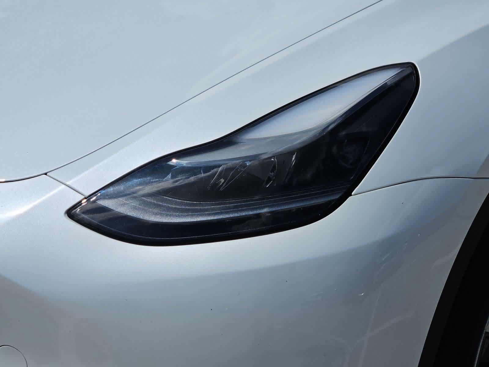 Used 2023 Tesla Model Y Long Range AWD/4WD image 10