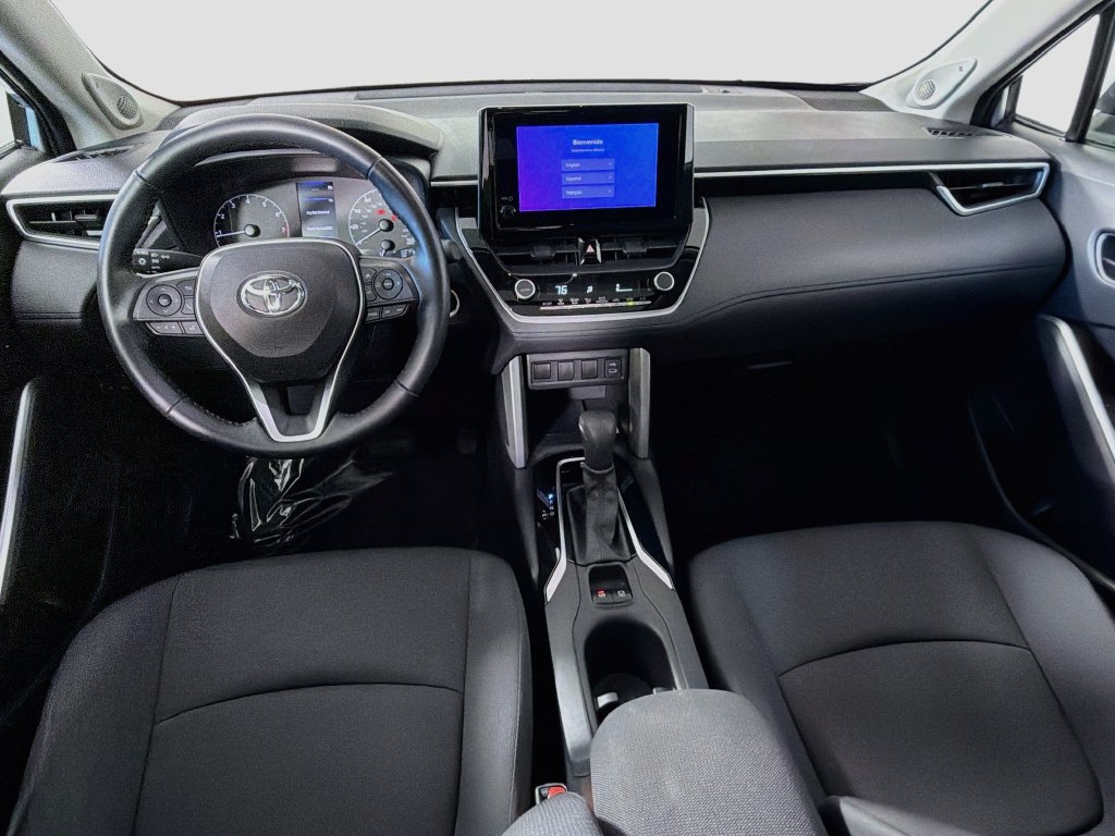 Used 2023 Toyota Corolla Cross LE w/ Moonroof Package AWD/4WD image 24