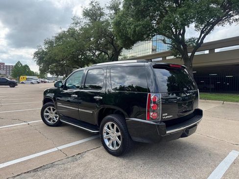 Used 2012 GMC Yukon Denali AWD/4WD image 6