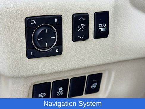 Used 2015 Lexus GX 460 Luxury image 12