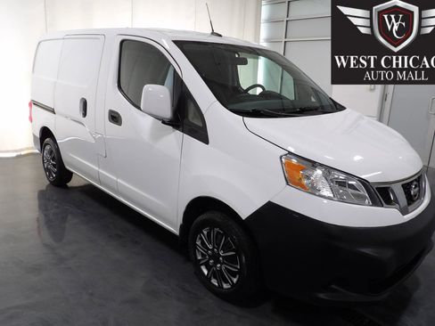 Used 2016 Nissan NV200 SV w/ Technology Package image 1