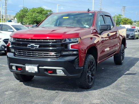Used 2021 Chevrolet Silverado 1500 LT Trail Boss AWD/4WD image 2