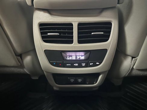 Used 2017 Acura MDX SH-AWD w/ Technology Package image 25