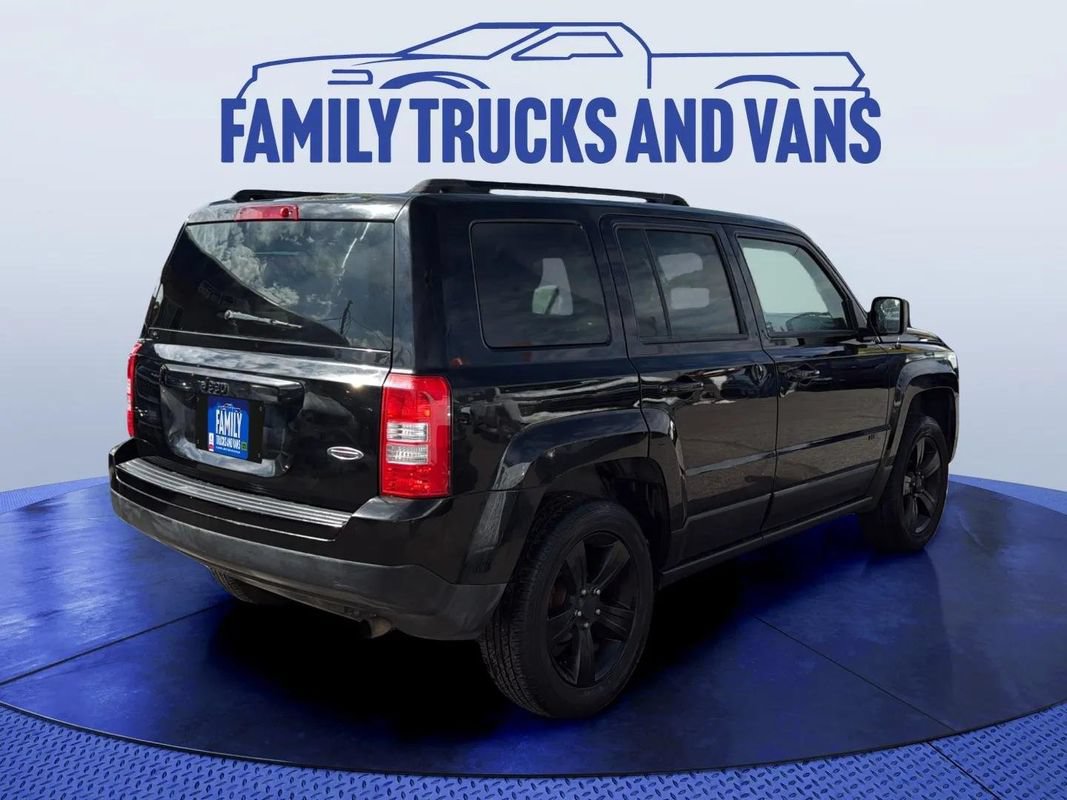 Used 2015 Jeep Patriot Sport w/ Power Value Group AWD/4WD image 5