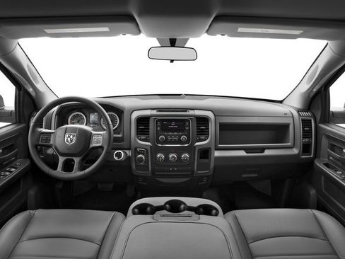 Used 2017 RAM 1500 Express AWD/4WD image 13