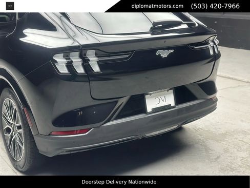 Used 2025 Ford Mustang Mach-E Premium image 15