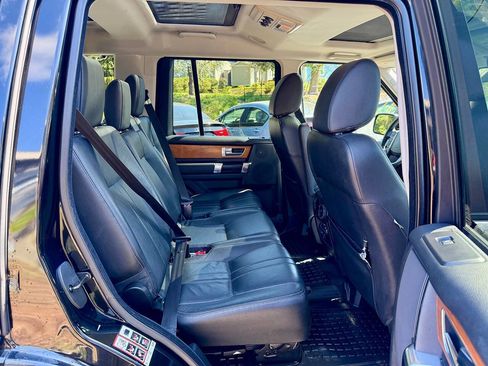 Used 2013 Land Rover LR4 HSE AWD/4WD image 15