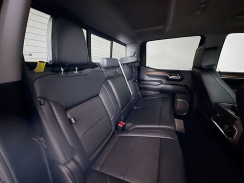 Used 2025 GMC Sierra 1500 Denali image 29