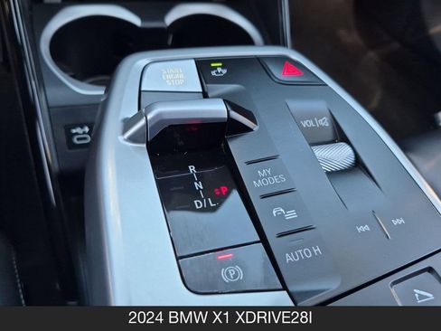 Used 2024 BMW X1 xDrive28i AWD/4WD image 21