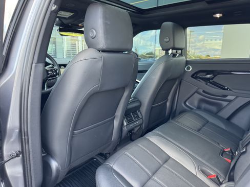 Used 2024 Land Rover Range Rover Evoque S AWD/4WD image 26