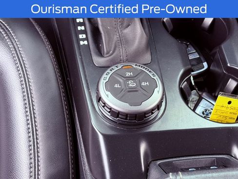 Used 2025 Ford Bronco Outer Banks AWD/4WD image 26