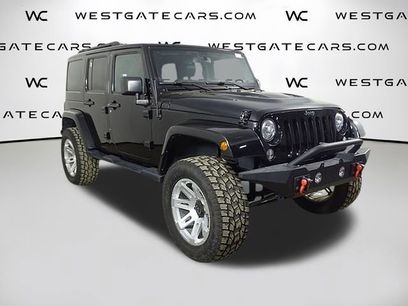 Used 2017 Jeep Wrangler Unlimited Rubicon w/ Connectivity Group