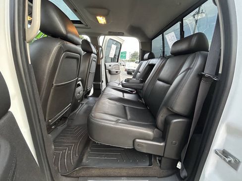Used 2011 GMC Sierra 2500 Denali w/ LPO, Protection Package AWD/4WD image 21