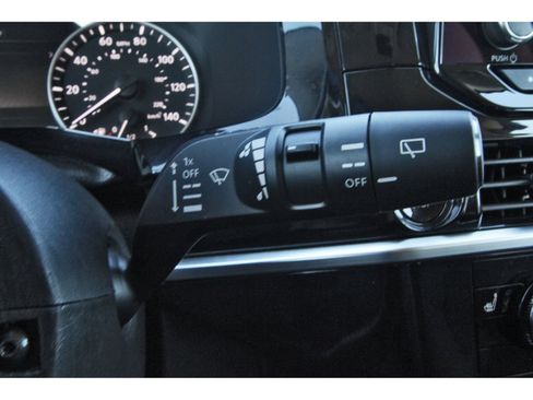Certified 2025 Nissan Pathfinder SV FWD image 22