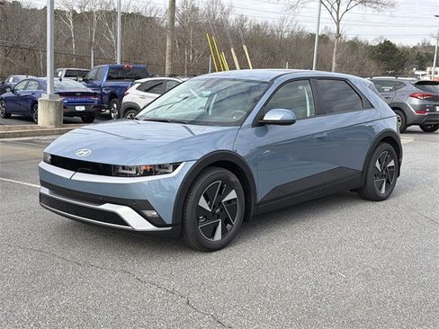 New 2026 Hyundai Ioniq 5 SEL image 3