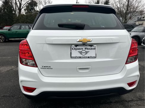 Used 2020 Chevrolet Trax LS image 6