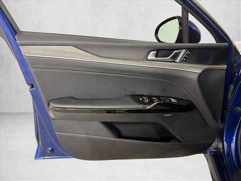 Used 2025 Kia K5 EX FWD image 12