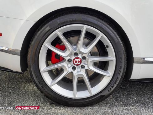 Used 2015 Bentley Continental GT V8 S image 11