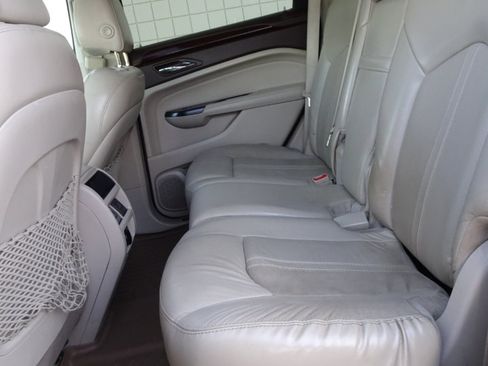 Used 2015 Cadillac SRX Luxury w/ Trailering Package image 10