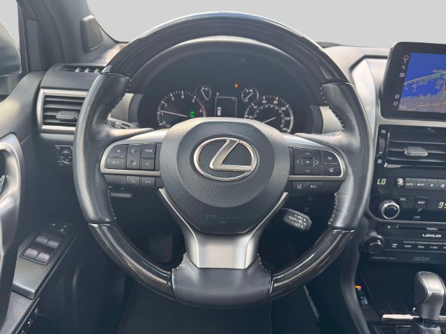 Certified 2023 Lexus GX 460 Luxury w/ Sport Design Package AWD/4WD image 18
