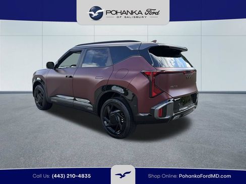 Used 2027 Kia Seltos X-Line SX w/ X-Line SX Prestige Package AWD/4WD image 7