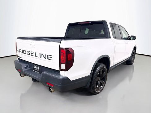 Used 2024 Honda Ridgeline Black Edition image 13