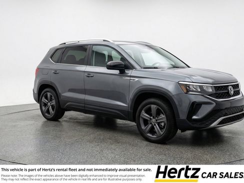 Used 2025 Volkswagen Taos S image 1