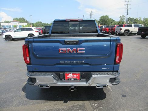 Certified 2024 GMC Sierra 1500 SLT w/ SLT Premium Plus Package AWD/4WD image 7