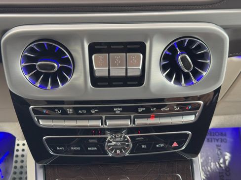 Used 2023 Mercedes-Benz G 63 AMG Squared image 33