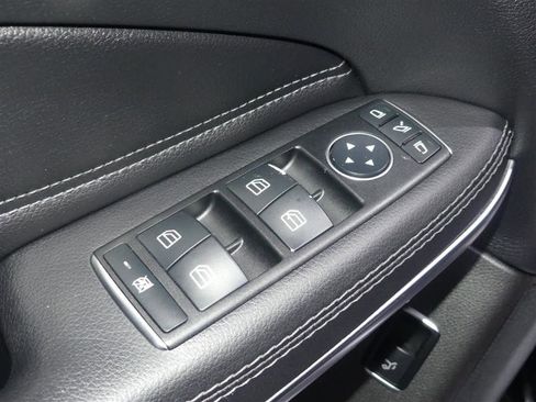 Used 2017 Mercedes-Benz GLS 550 4MATIC image 20