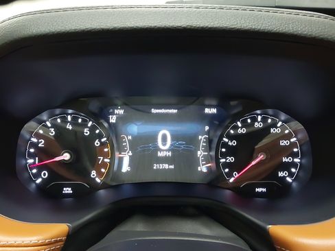 Used 2024 Jeep Compass Limited image 18