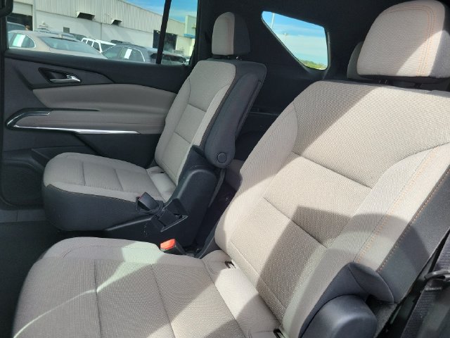 Certified 2026 Chevrolet Traverse LT w/ Driver Confidence Package FWD image 25