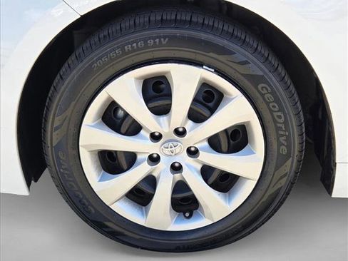 Used 2024 Toyota Corolla LE FWD image 22