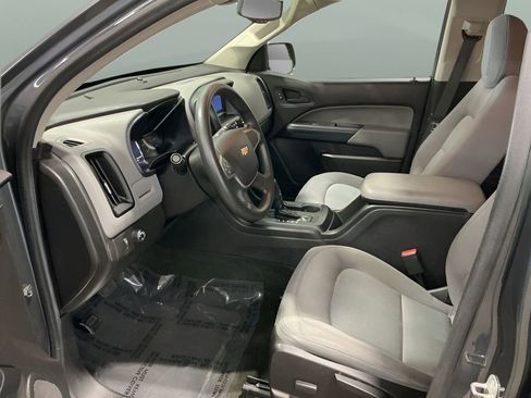 Used 2016 Chevrolet Colorado W/T w/ WT Convenience Package image 11