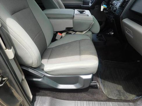 Used 2016 Ford F150 XL w/ Equipment Group 101A Mid RWD image 25