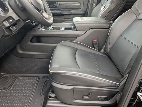 New 2026 RAM 2500 Limited image 13