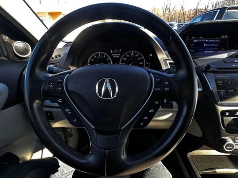 Used 2018 Acura RDX AWD w/ Advance Package image 10