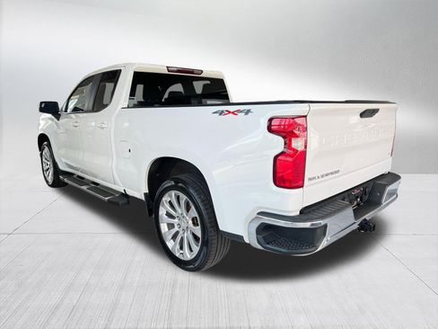 Used 2019 Chevrolet Silverado 1500 LT w/ Convenience Package AWD/4WD image 6