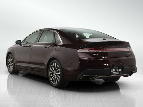 Used 2017 Lincoln MKZ Premiere image 3