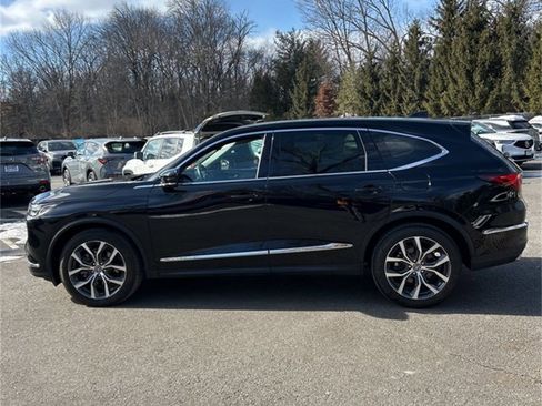 Used 2023 Acura MDX SH-AWD w/ Technology Package image 1