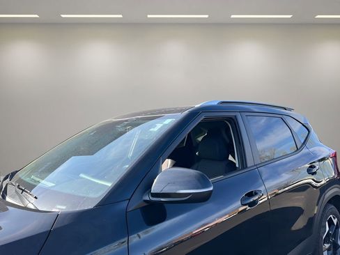 Used 2025 Kia Seltos S FWD image 26