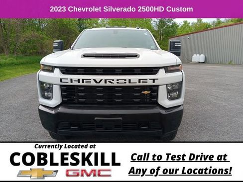 Used 2023 Chevrolet Silverado 2500 Custom w/ Custom Value Package AWD/4WD image 9