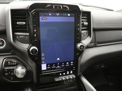 Used 2023 RAM 1500 Laramie AWD/4WD image 24