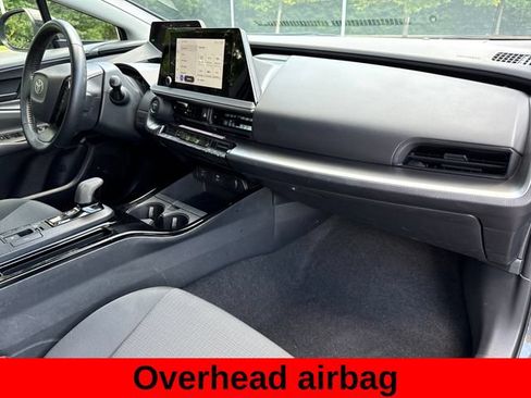 Used 2024 Toyota Prius LE FWD image 25