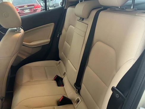 Used 2018 Mercedes-Benz GLA 250 image 6