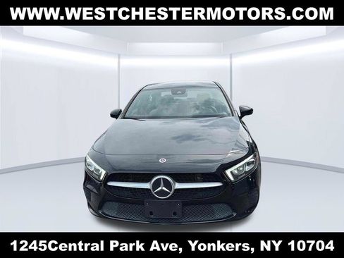 Used 2022 Mercedes-Benz A 220 4MATIC w/ Premium Package Lite image 2