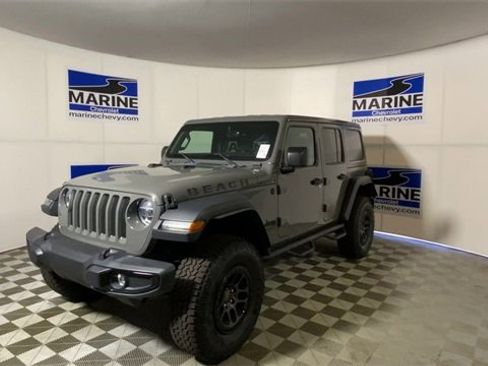 Used 2022 Jeep Wrangler Unlimited Sport w/ Xtreme Recon 35" Tire Package image 6