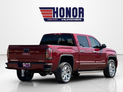 Used 2017 GMC Sierra 1500 Denali w/ Denali Ultimate Package AWD/4WD image 4