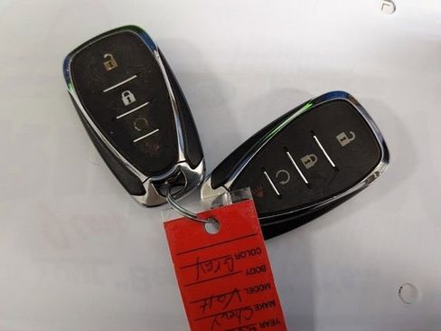 Used 2018 Chevrolet Volt Premier w/ Driver Confidence Package image 18